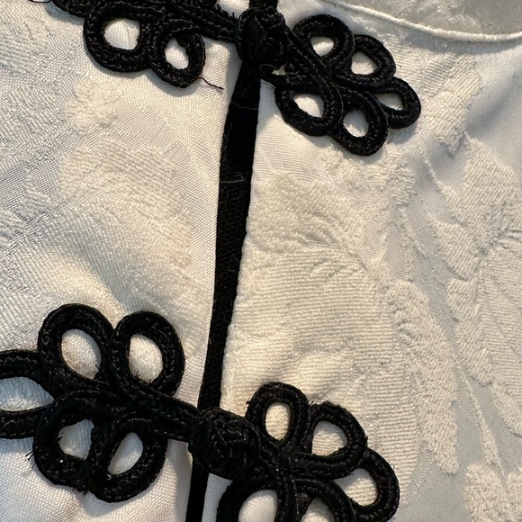 Zara toggled Chinese top - Picture 7 of 8